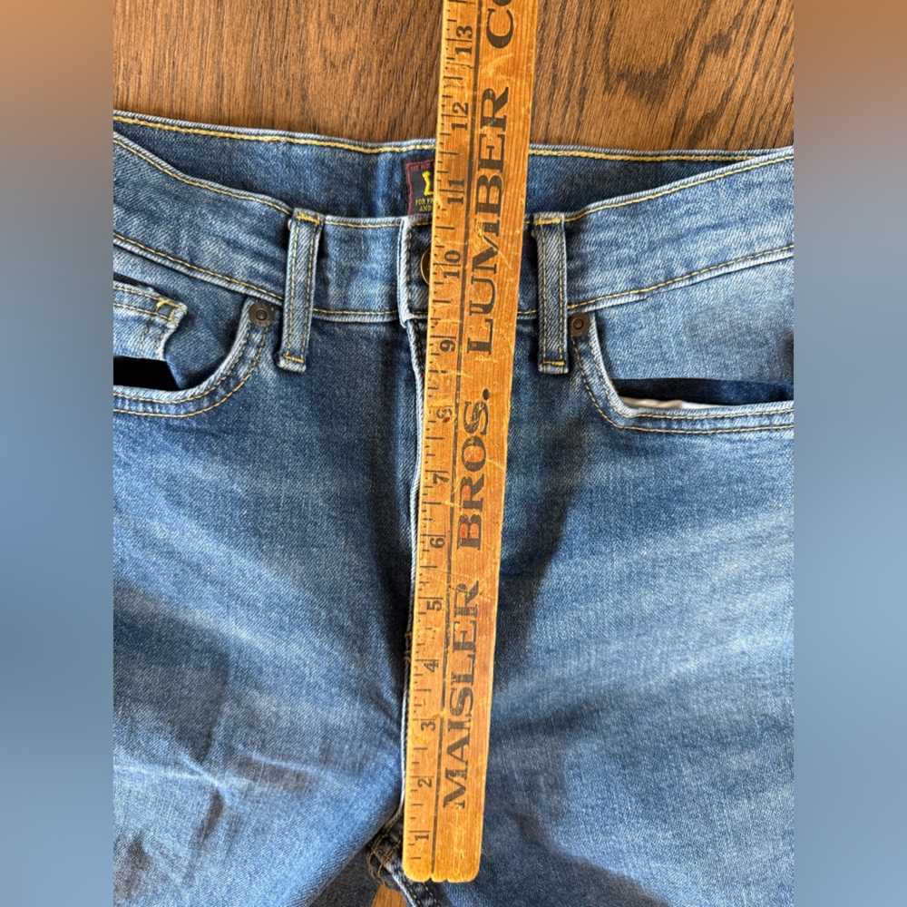 Lee SIZE 26 High Rise Flare Jeans With Retro Styling Medium Wash - Picture 5 of 7
